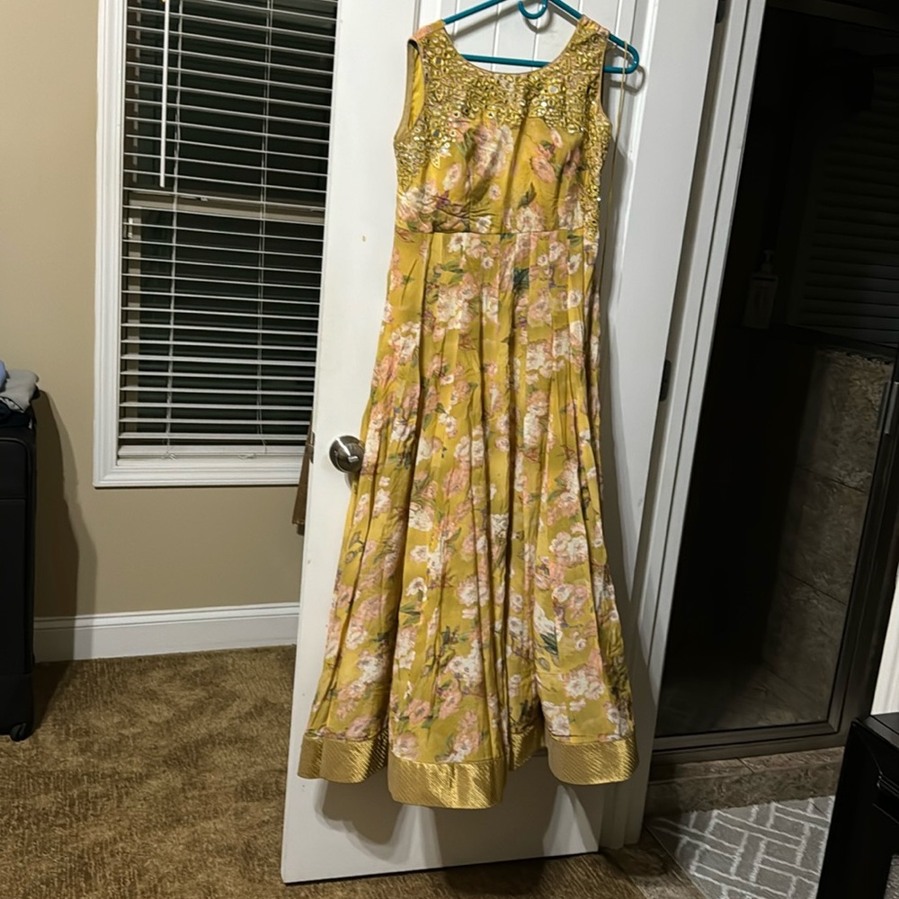 Deginer dress